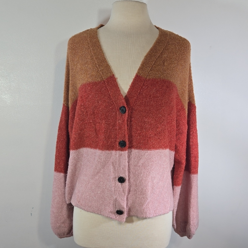 American Eagle Colorblock Cropped Balloon Sleeve Button-Up Sweater XSmall